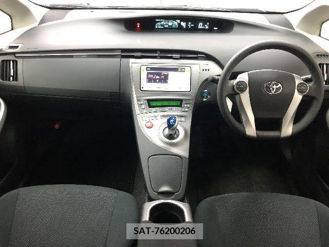 Toyota PRIUS 2012-02 217643-1