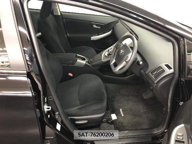 Toyota PRIUS 2012-02 217643-9