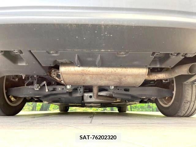 Toyota PRIUS PHV 2017-05 282553-19