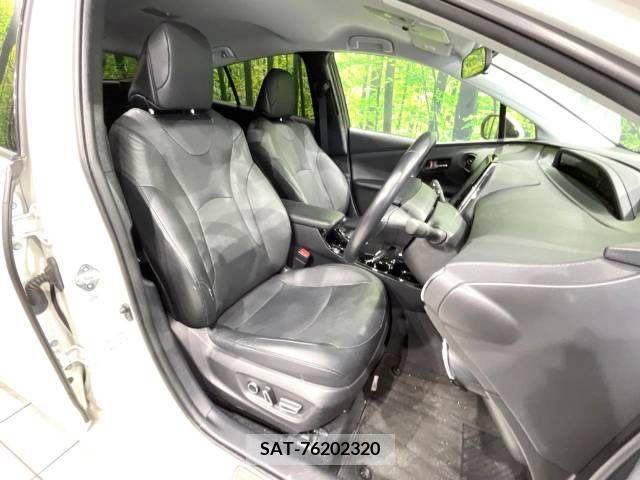 Toyota PRIUS PHV 2017-05 282553-8