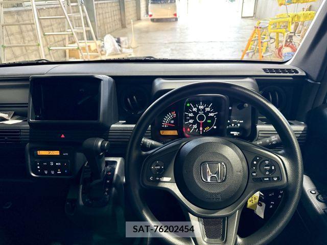 Honda N-VAN 2024-05 307992-17