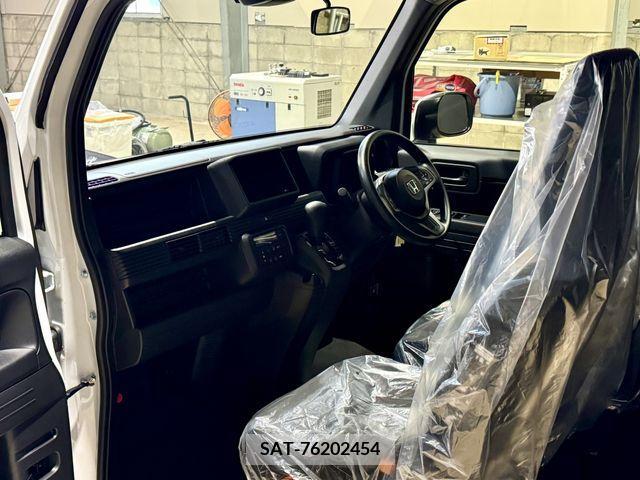 Honda N-VAN 2024-05 307992-5