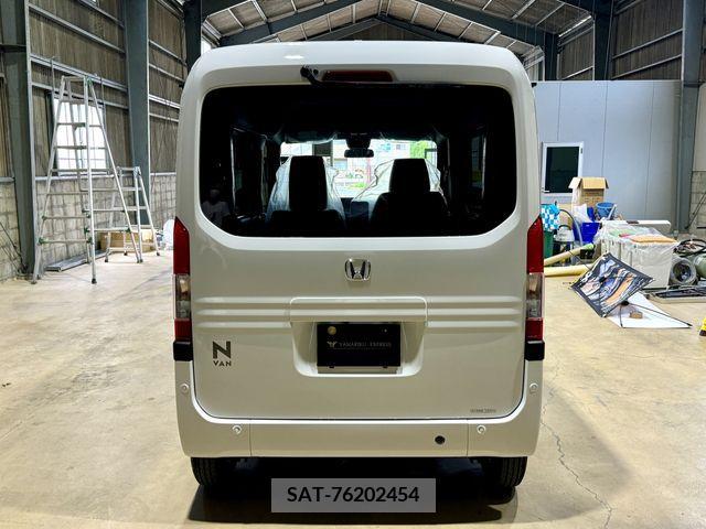 Honda N-VAN 2024-05 307992-8