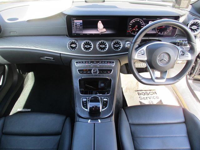 Mercedes Benz E-CLASS 2017-09 15438-1