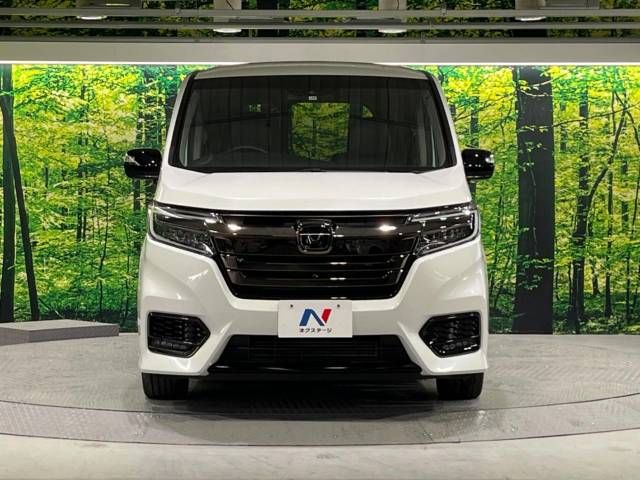 Honda e 2019-10 195174-14