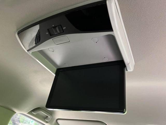 Honda e 2019-10 195174-6