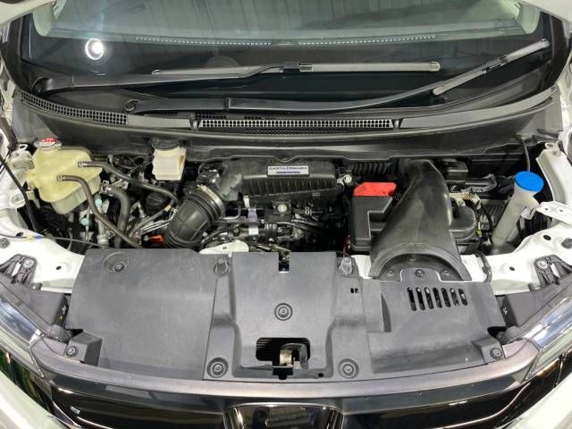 Honda e 2019-10 195174-18