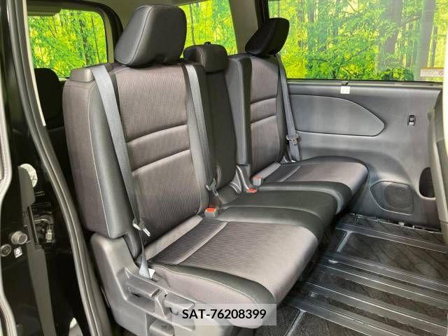 Nissan SERENA 2018-12 284328-9