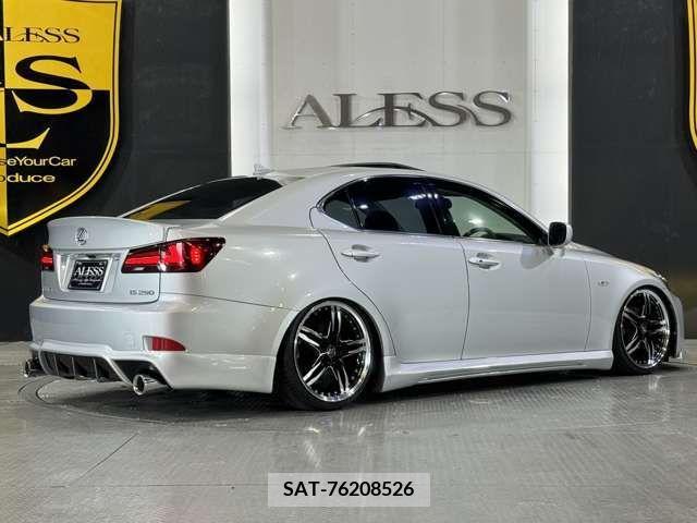 Lexus IS 2006-09 275398-2