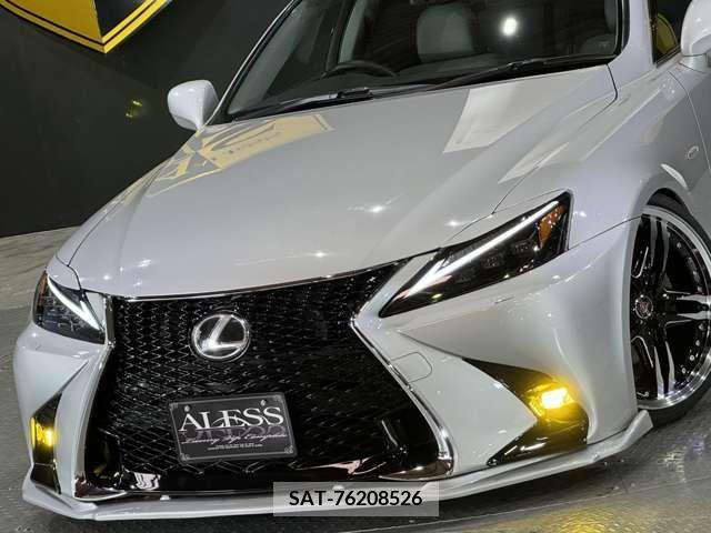 Lexus IS 2006-09 275398-12