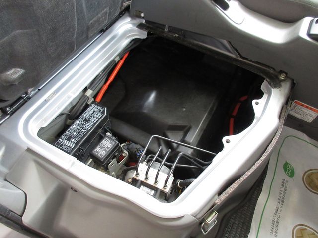 Mitsubishi MINICA 2012-01 18222-4