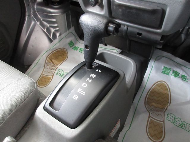 Mitsubishi MINICA 2012-01 18222-19