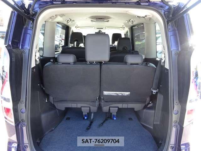 Nissan SERENA 2022-01 213162-8