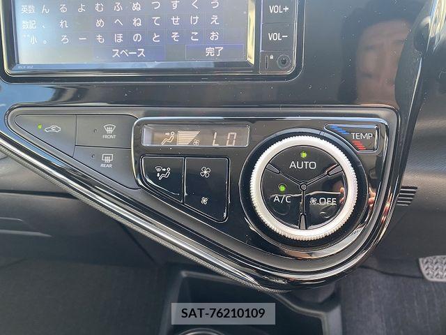 Toyota AQUA 2019-08 395684-18