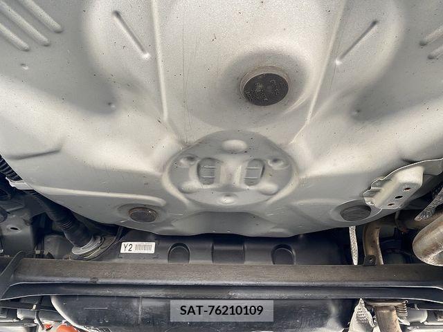Toyota AQUA 2019-08 395684-25