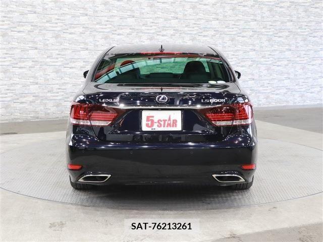 Lexus LS 2014-10 201785-7