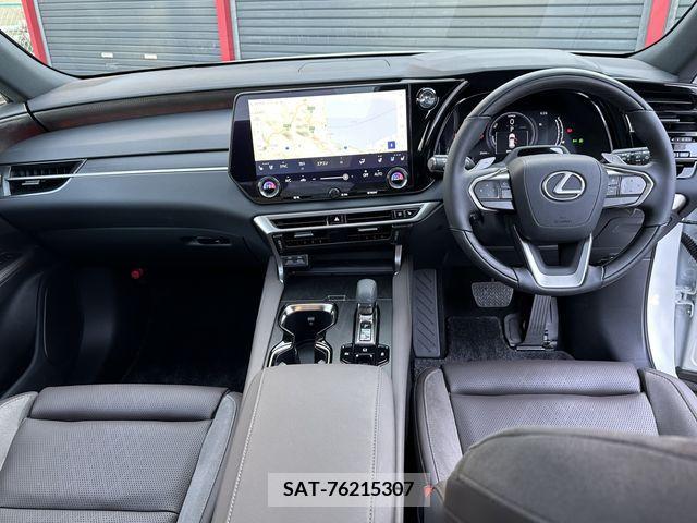 Lexus RX 2023-12 354156-1