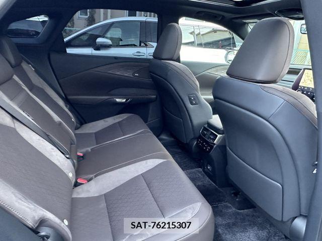 Lexus RX 2023-12 354156-18