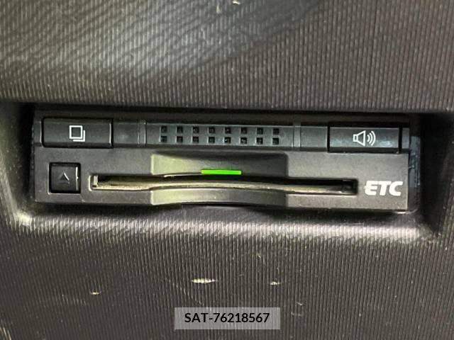 Toyota AQUA 2016-07 314052-5