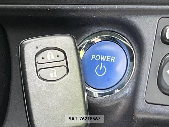 Toyota AQUA 2016-07 314052-4