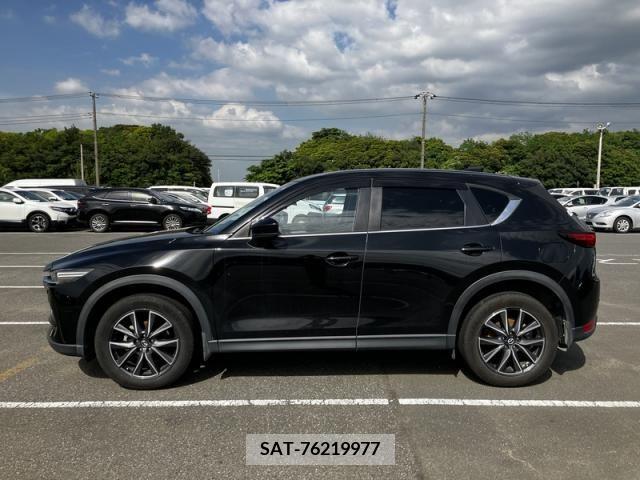 Mazda CX-5 2017-07 296000-6