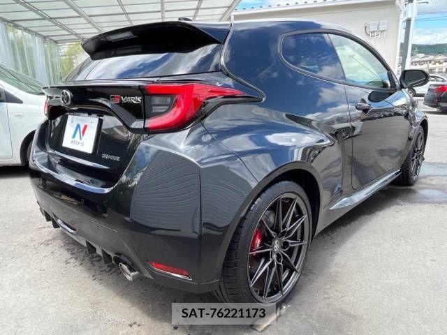 Toyota YARIS 2021-10 272041-17