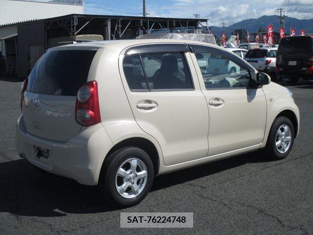 Toyota PASSO 2011-08 341733-5