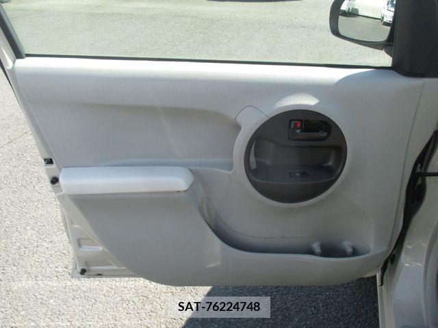Toyota PASSO 2011-08 341733-22