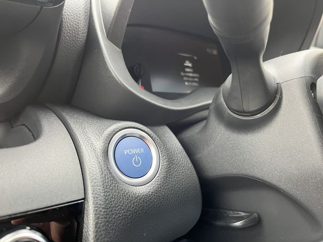 Toyota YARIS CROSS 2023-11 189346-22