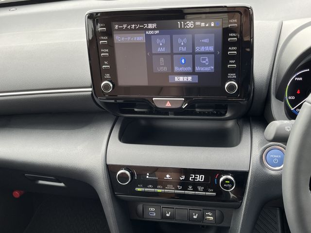 Toyota YARIS CROSS 2023-11 189346-16