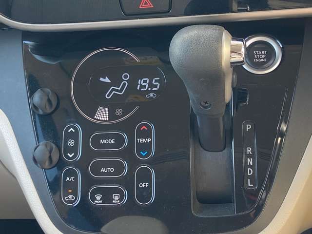 Nissan DAYZ ROOX 2018-06 28403-10