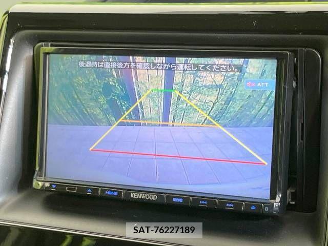 Toyota VOXY HYBRID 2015-06 322794-3