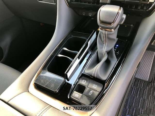 Toyota ALPHARD 2024-01 279763-18