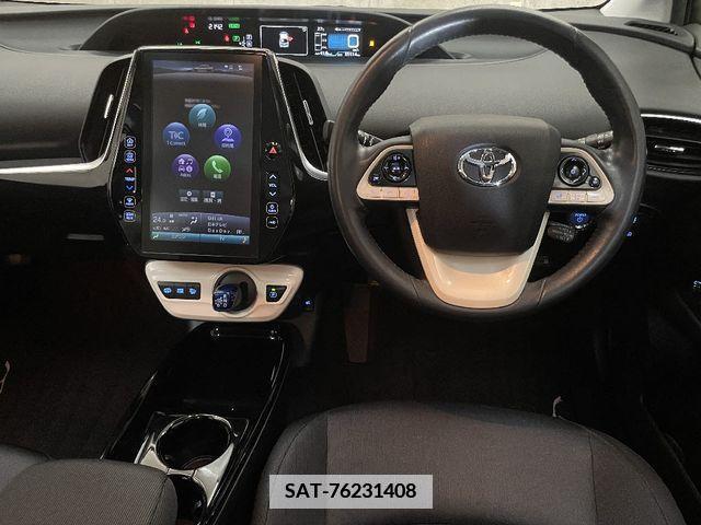 Toyota PRIUS PHV 2017-05 386111-1
