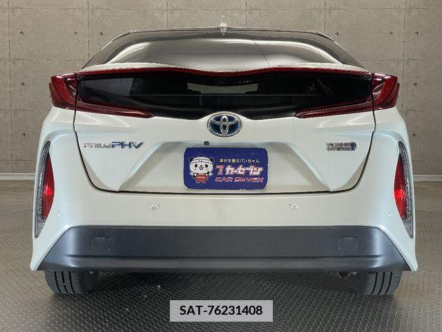 Toyota PRIUS PHV 2017-05 386111-6