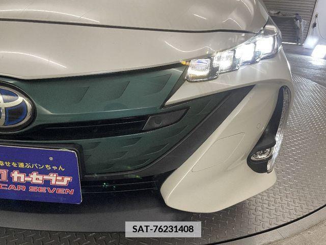Toyota PRIUS PHV 2017-05 386111-9