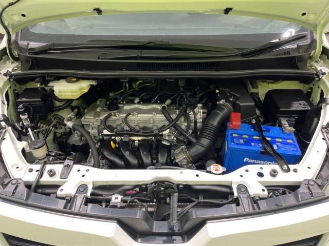 Toyota VOXY 2018-10 28295-19