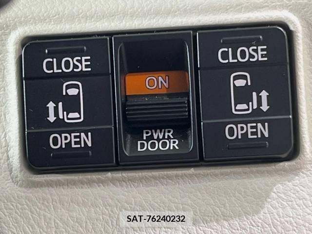 Toyota SIENTA 2016-03 368149-2