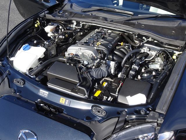 Mazda ROADSTER 2021-02 187575-5