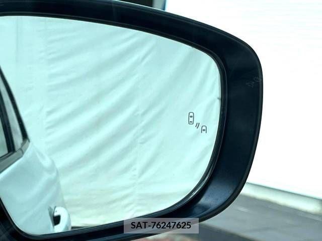 Suzuki SWIFT 2022-01 368994-6