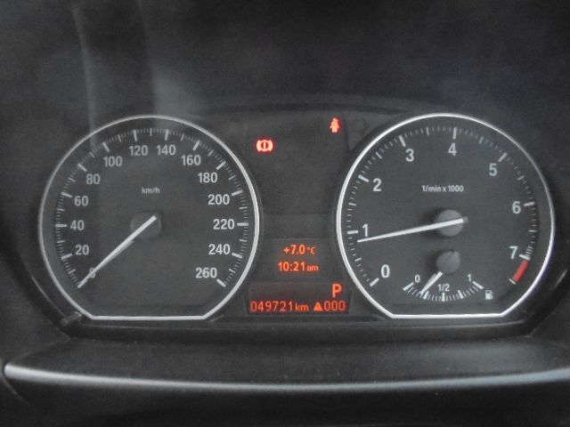 Bmw 1 SERIES 2010-08 893-17