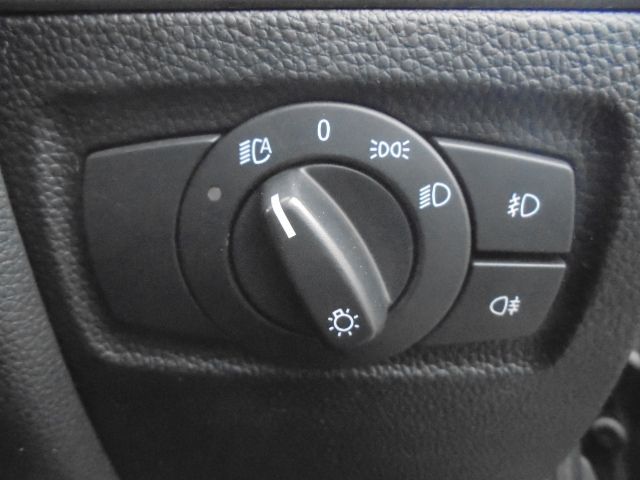 Bmw 1 SERIES 2010-08 893-19