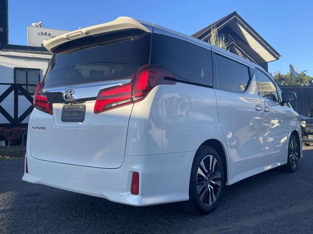 Toyota ALPHARD 2023-01 18411-1
