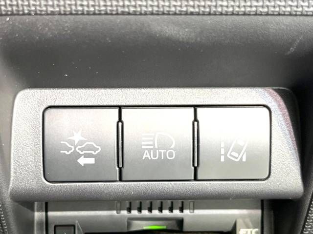 Toyota SPADE 2017-01 25134-7