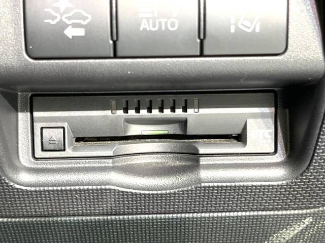 Toyota SPADE 2017-01 25134-8