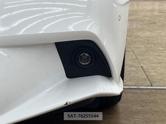 Lexus IS 2014-03 334329-23
