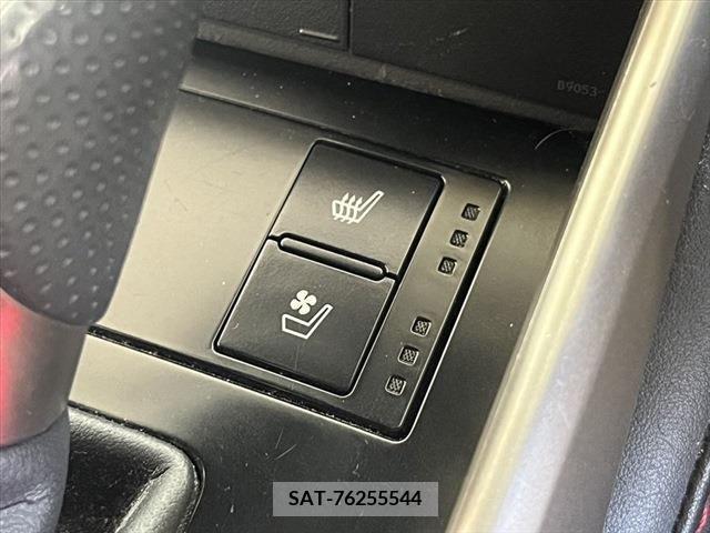 Lexus IS 2014-03 334329-7
