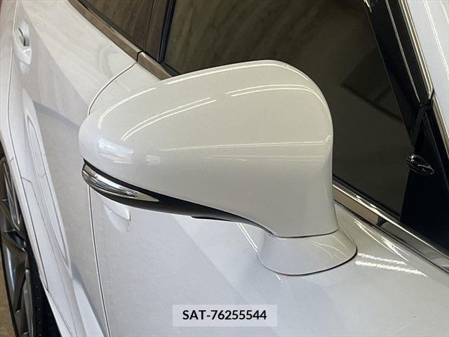 Lexus IS 2014-03 334329-27