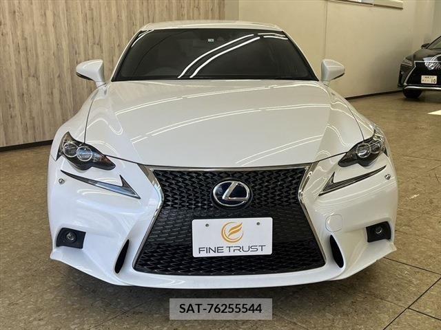 Lexus IS 2014-03 334329-15