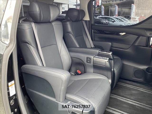 Toyota ALPHARD 2021-12 351072-17